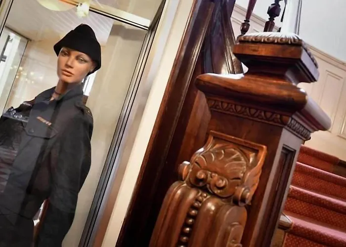 De Normandie מלון ארומנש-לה-באינס