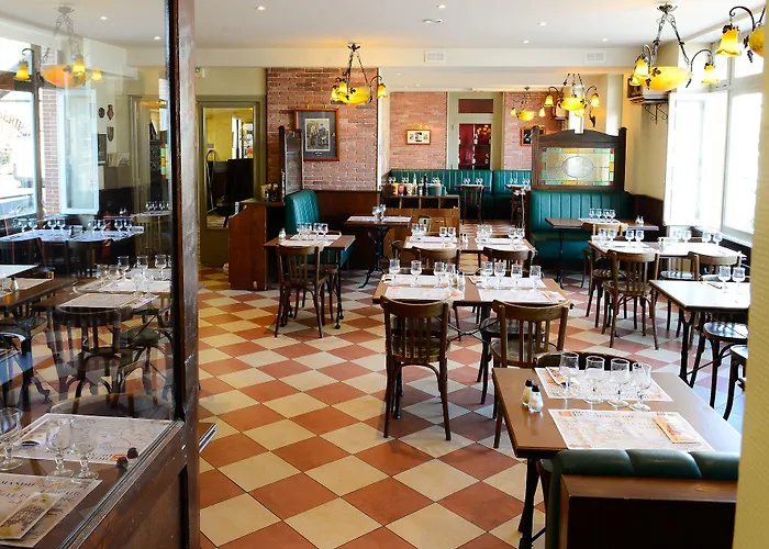 מלון De Normandie ארומנש-לה-באינס