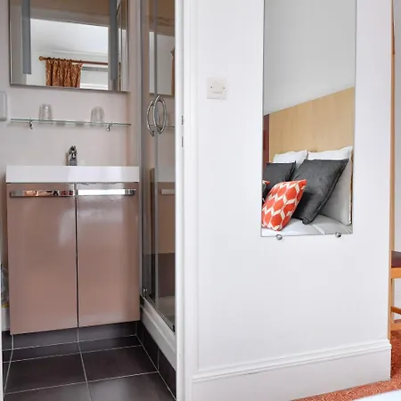 De Normandie Otel 2*